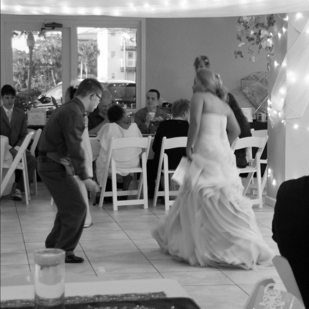 White by Vera Wang Blush Wedding Dress Sz 6 $700obo